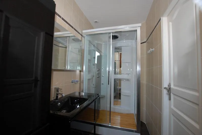 Villacantalamar 1 Théoule-sur-Mer 0*,